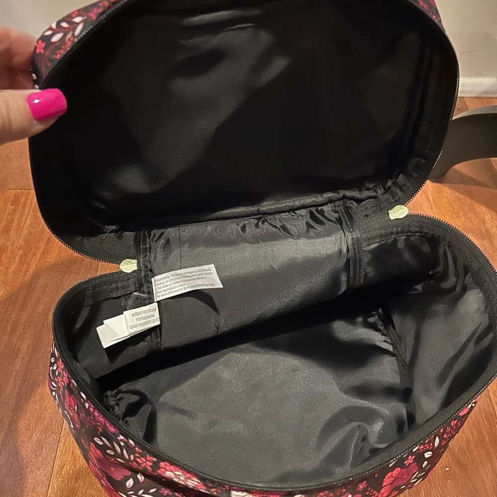 Nicole Miller Floral Cosmetic Bag - Black and Red - Picture 4 of 6
